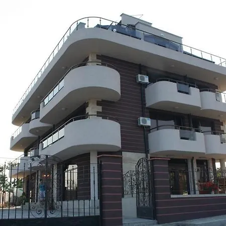 Silistar Hotel 3*