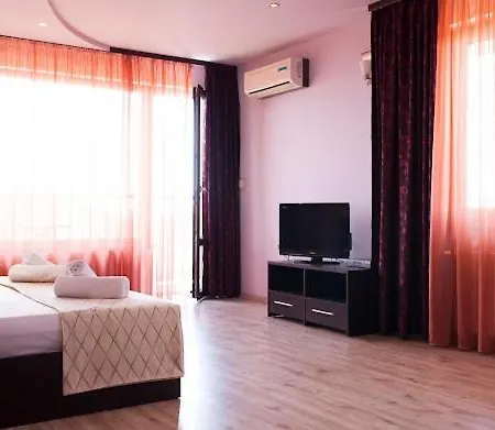 Hotel Silistar 3*
